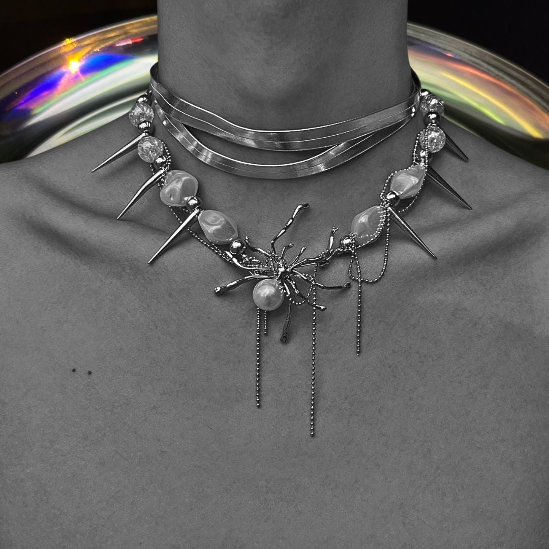 Cyber Heist – Double Layer Spike & Pearl Choker